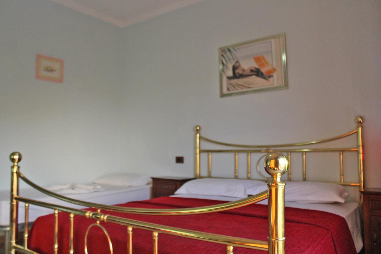 Risus Hotel Golem (Tirana) Exterior foto